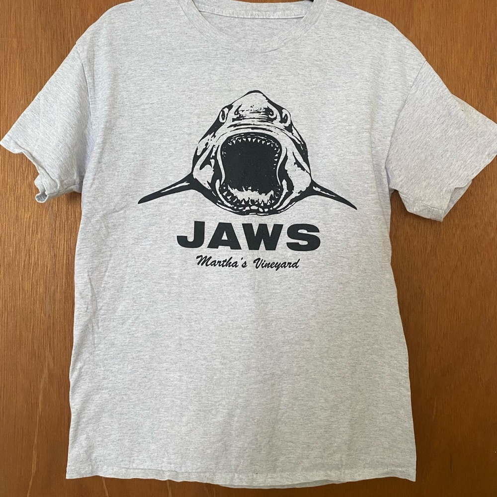 Gray JAWS Martha’s Vinyard Graphic T-Shirt